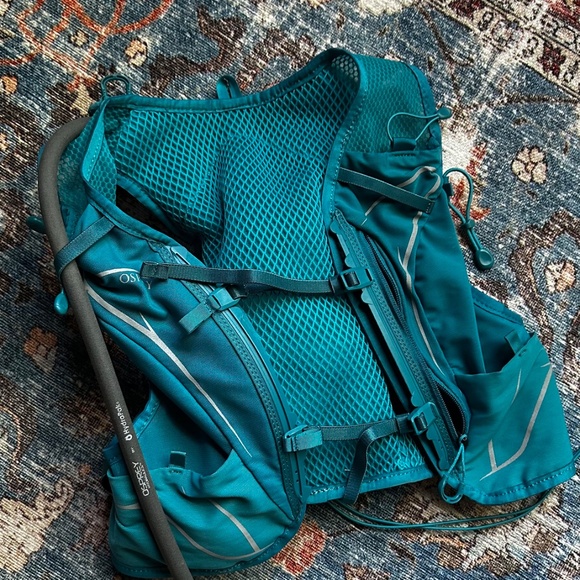 osprey teal dyna 1.5 hydration pack women's - Picture 6 of 6